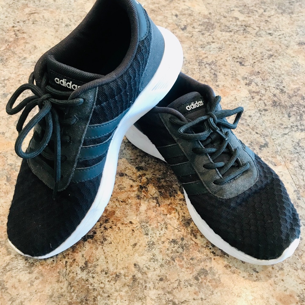 Adidas sneakers / running shoes